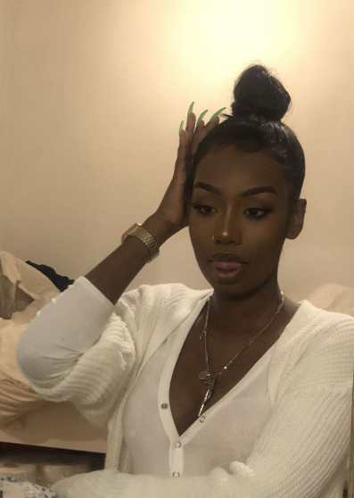 <em>Sophie Wallace</em>